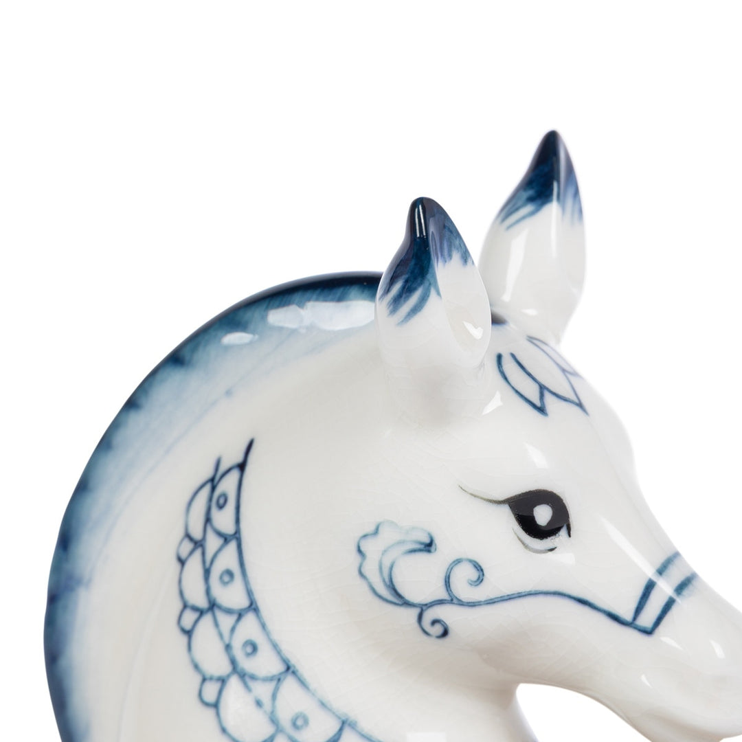 Porcelain horse statues, view 8