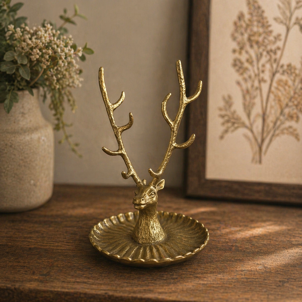 Buck Jewelry Holder — view 2